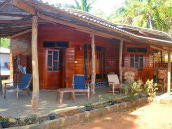 Freedom Resort Talalla South Exterior foto
